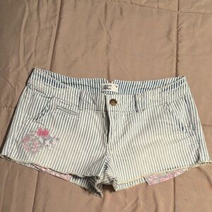 American Eagle Outfitters Striped Blue and White Shorts with patches